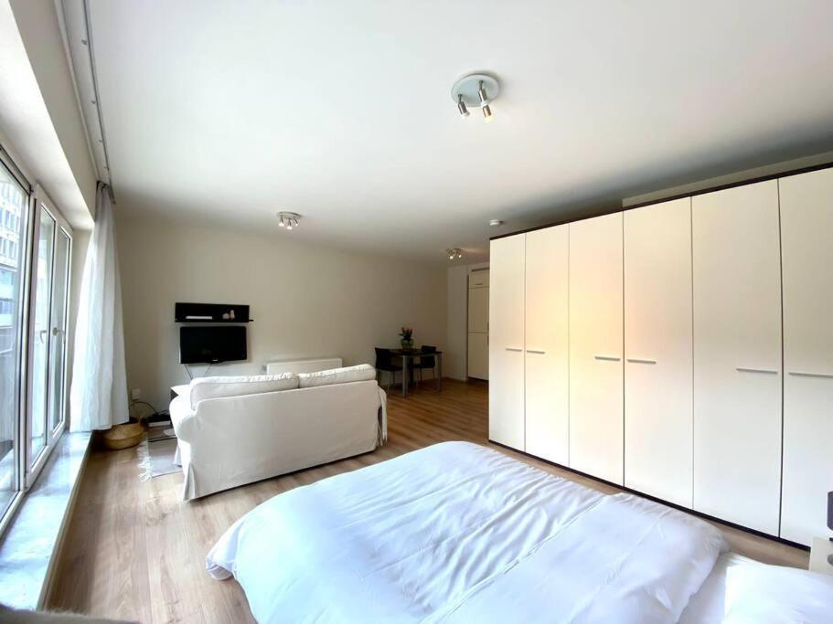 Studio Hypercentre Bruxelles מראה חיצוני תמונה